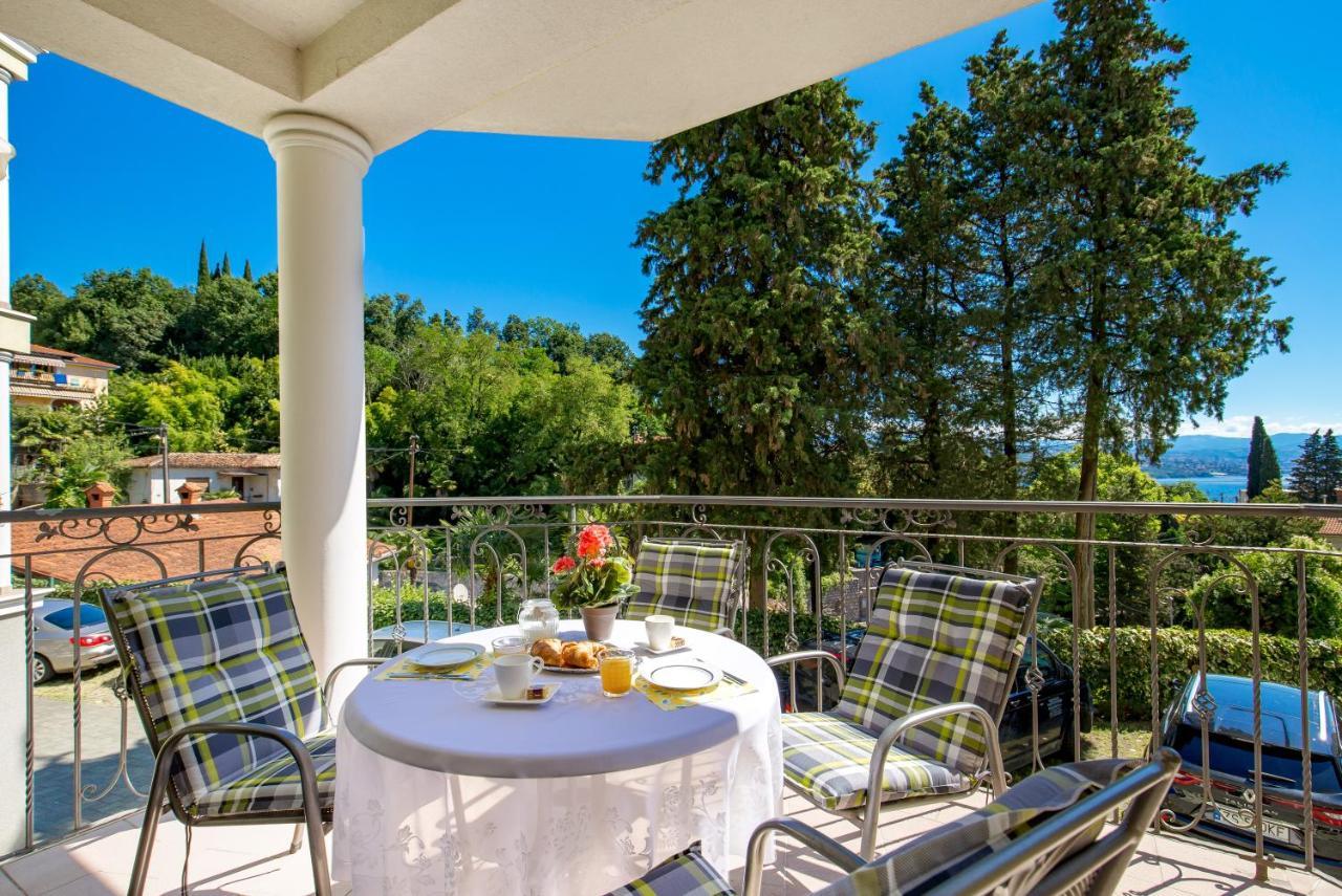 Summer Breeze Apartment With A Pool Opatija Zewnętrze zdjęcie