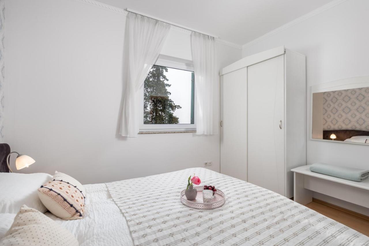Summer Breeze Apartment With A Pool Opatija Zewnętrze zdjęcie