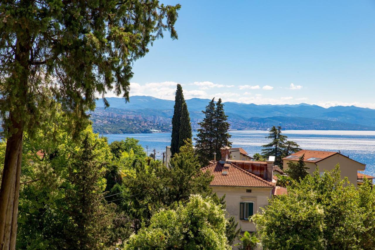 Summer Breeze Apartment With A Pool Opatija Zewnętrze zdjęcie