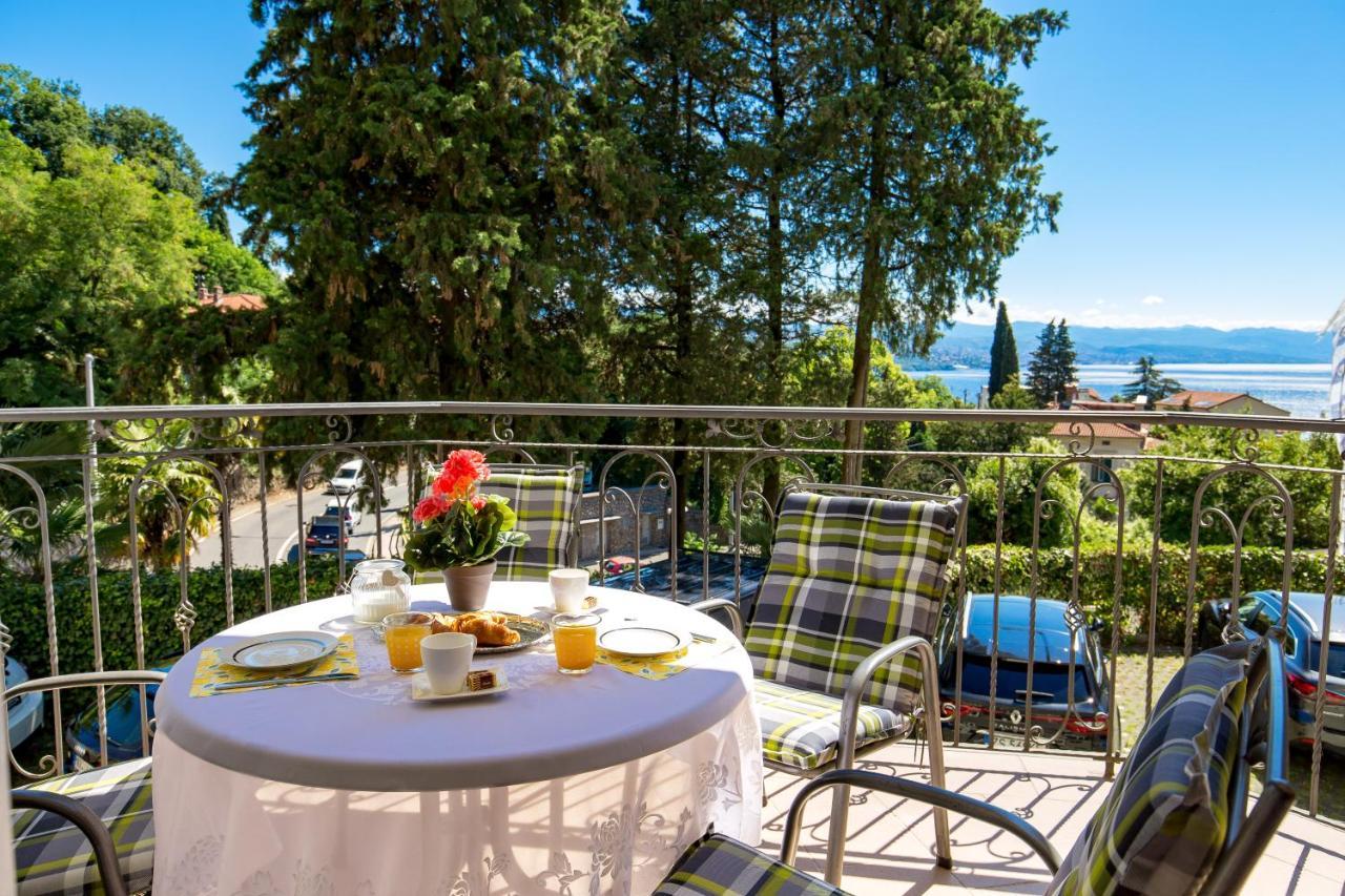 Summer Breeze Apartment With A Pool Opatija Zewnętrze zdjęcie